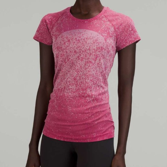 Lululemon Swiftly Tech Short Sleeve Shirt 2.0 Gradient Block Pomegranate / Pink - Picture 1 of 6